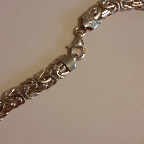 Technibond 16" Graduated Byzantine Link Necklace - Picture 5 of 13